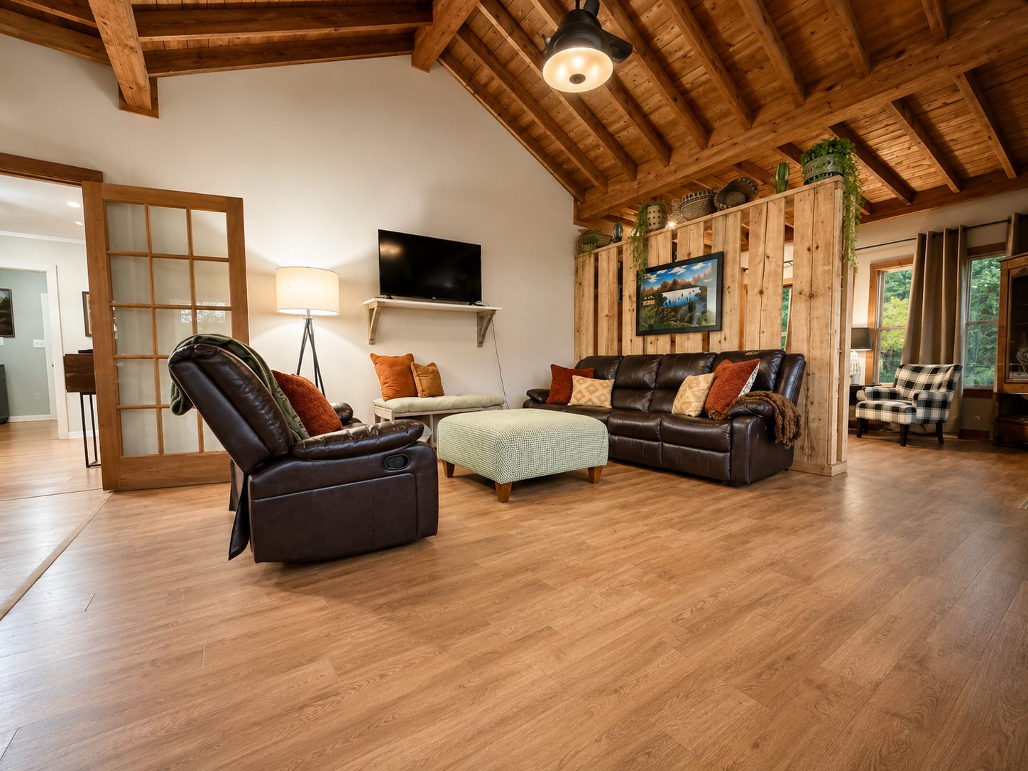 The Promised Bottomland lodge great room